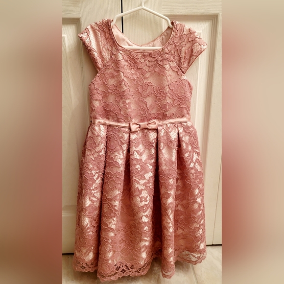 Jona Michelle Lace Dress - Picture 1 of 2